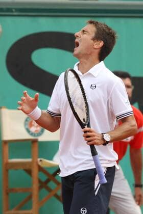 Tommy Robredo (Spanien) verzweifelt -  Tennis Herren French Open 2009, Grand Slam, ATP Tour, premiumd Einzelbild Roland Garros Paris Enttäuschung, Verzweiflung,