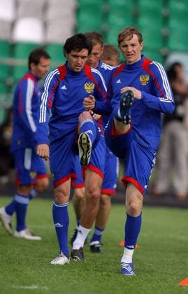 Yuriy Zhirkov (li.) und Roman Pavlyuchenko (beide Rußland) -  Fußball Herren Nationalteam 2009, Training Gruppe Moskau