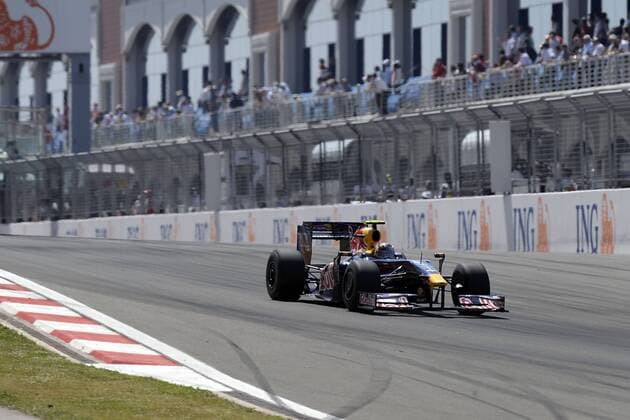 Sebastian Vettel (Deutschland Red Bull) in seinem Boliden Motorsport Grand Prix Herren Großer Preis der Türkei 2009, Formel 1 Weltmeisterschaft, F1, F, GP, WM Einzelbild Istanbul