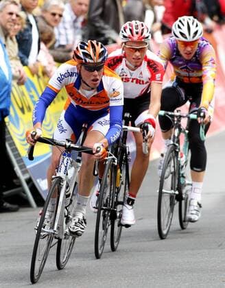 Steven Kruijswijk (Niederlande Rabobank, li.) vor Stefan Denifl (Österreich) und Leigh Howard (Australien Team AIS) Radsport Herren Thüringen Rundfahrt 2009, Thüringenrundfahrt, Rund um die Hainleite, Straßenradsport, Straße, Rad Gruppe 1. Etappe: Rund um die Hainleite