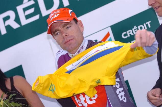 Cadel Evans (Australien Silence Lotto) nach der 1. Etappe der Criterium Du Dauphine Libere 2009 im gelben Trikot -  Radsport Herren Criterium Du Dauphine Libere 2009, ProTour, Straßenradsport, Straße, Rad, Vdig Einzelbild 1. Etappe: Nancy - Nancy
