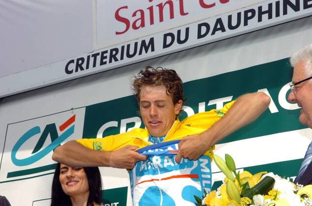 Niki Terpstra (Niederlande Milram) nach dem Gewinn der 3. Etappe des Criterium du Dauphine Libere 2009 im gelben Trikot -  Radsport Herren Criterium du Dauphine Libere 2009, Straßenradsport, Straße, Rad, ProTour Einzelbild 3. Etappe: Tournus - Saint Etienne