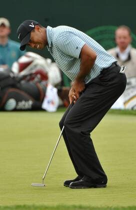 Tiger Woods (USA) enttäuscht -  (NYP20090620304) Golf Herren US Open 2009, PGA Tour Einzelbild Bethpage Farmingdale Enttäuschung,