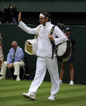 Roger Federer (Schweiz) - Einmarsch im weißen Nike Dress Tennis Herren All England Championships 2009, ATP Tour, Grand Slam, Einzelbild Wimbledon o0 Weste London