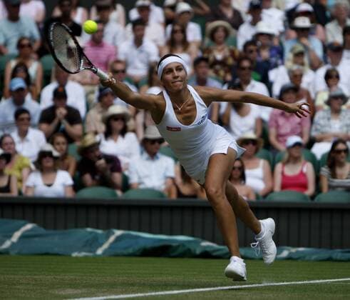 Gisela Dulko (Argentinien) Tennis Damen All England Championships 2009, WTA Tour, Grand Slam, Einzelbild Wimbledon London Dynamik,