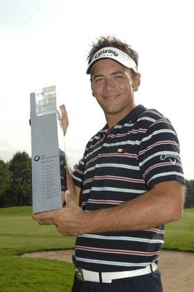 Nick Dougherty (England) - Sieger der BMW International Open 2009 Golf Herren BMW International Open 2009, European PGA Tour Einzelbild Eichenried München Freude,
