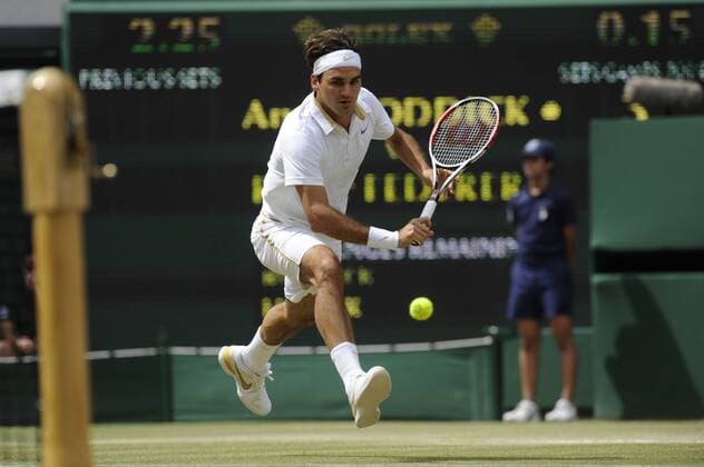 Roger Federer (Schweiz) Tennis Herren All England Championships 2009, Grand Slam, ATP Tour, Finale Einzelbild Wimbledon London Dynamik,