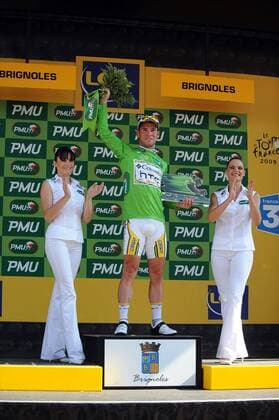 Mark Cavendish (Großbritannien Columbia High Road) gewinnt die zweite Etappe der Tour de France 2009 und trägt nunmehr das grüne Trikot -  Radsport Herren Tour de France 2009, Straßenradsport, Straße, Rad Gruppe Monte Carlo 2. Etappe: Monaco - Brignoles Begeisterung, Freude,