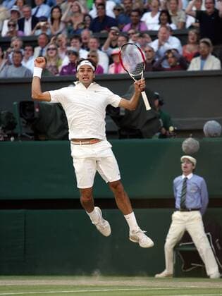 Roger Federer (Schweiz) gewinnt Wimbledon 2009 Tennis Herren All England Championships 2009, Grand Slam, ATP Tour, Finale Einzelbild Wimbledon London Begeisterung, Freude,