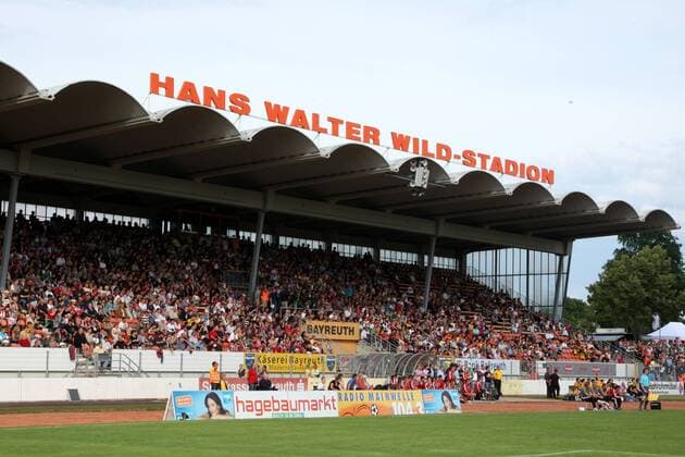 Fußball, Stadiongeschichte SpVgg Bayreuth Stadiongeschichte Hans Walter Wild Stadion - Heimspielstätte der SpVgg Bayreuth Fußball Herren Saison 2009 2010, Test, Testspiel, SpVgg Bayreuth Totale Hans Walter Wild Stadion Bayreuth