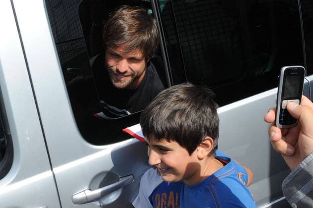 Diego (Juventus Turin) gibt Autogramme -  Fußball Herren Serie A 2009 2010, 1. Italienische Liga, Juve Gruppe Turin
