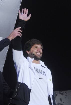 Neuzugang Diego (Juventus Turin) wird präsentiert -  Fußball Herren Serie A 2009 2010, Juve, Präsentation, Pressetermin Pressekonferenz Einzelbild Trainingslager, 1. Liga Pinzolo