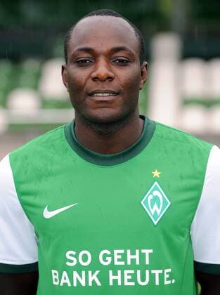 Addy Waku Menga (SV Werder Bremen II) Fußball Herren 3. Liga 2009 2010, Amateure, A., Amat., U23, U 23, Präsentation, Pressetermin, Porträttermin Porträt Bremen