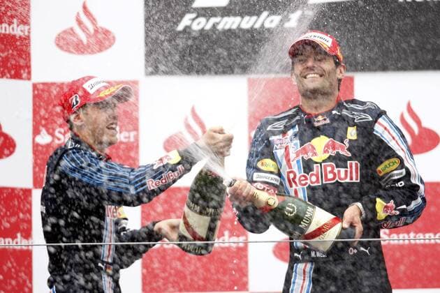 Mark Webber (Australien, re.) gewinnt den GP von Deutschland 2009 vor Teamkollege Sebastian Vettel (Deutschland beide Red Bull) Motorsport Grand Prix Herren Großer Preis von Deutschland 2009, Formel 1 Weltmeisterschaft, F1, F, GP, WM Gruppe Nürburgring Nürburg Begeisterung, Freude,