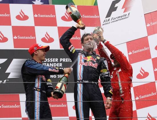 Siegerehrung zum GP von Deutschland 2009, v.li.: Sebastian Vettel (Deutschland), Sieger Mark Webber (Australien beide Red Bull) und Felipe Massa (Brasilien Ferrari) Motorsport Grand Prix Herren Großer Preis von Deutschland 2009, Formel 1 Weltmeisterschaft, F1, F, GP, WM Gruppe Nürburgring Nürburg Freude,