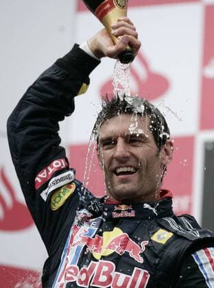 Mark Webber (Australien Red Bull) gewinnt den GP von Deutschland 2009 Motorsport Grand Prix Herren Großer Preis von Deutschland 2009, Formel 1 Weltmeisterschaft, F1, F, GP, WM Einzelbild Nürburgring Nürburg Kameradschaft,