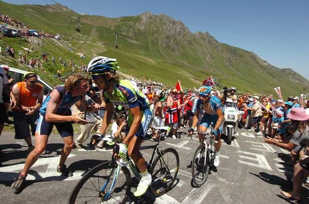 Franco Pellizotti (Italien Liquigas, li.) und Pierrick Fedrigo (Frankreich BBOX Bouygues Telecom) im Anstieg zum Tourmalet -  Radsport Herren Tour de France 2009, Straßenradsport, Straße, Rad, Totale 9. Etappe: Saint Gaudens - Tarbes
