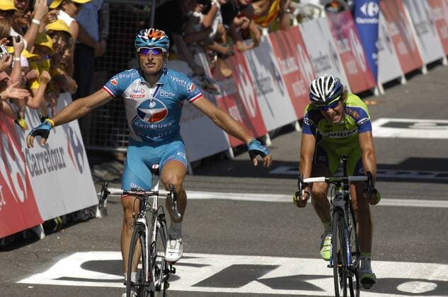 Pierrick Fedrigo (Frankreich BBOX Bouygues Telecom, li.) gewinnt die 9. Etappe der Tour de France 2009 Franco Pellizotti (Italien Liquigas) -  Radsport Herren Tour de France 2009, Straßenradsport, Straße, Rad, Gruppe 9. Etappe: Saint Gaudens - Tarbes Freude, Enttäuschung,