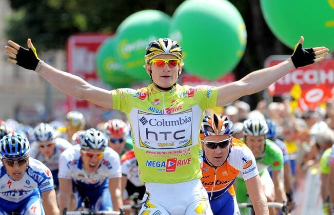 Andre Greipel (Deutschland Columbia High Road) gewinnt die 8. und letzte Etappe der Österreichrundfahrt 2009 -  Radsport Herren Tour of Austria 2009, Österreichrundfahrt, Österreich Rundfahrt, Straßenradsport, Straße, Rad Einzelbild 8. Etappe: Podersdorf - Wien Freude,