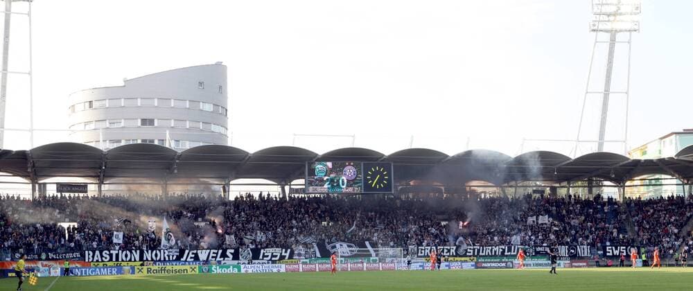 GRAZ, Bundesliga UPC Arena in Graz - Heimspielstätte von Sturm Graz.  o0 2008, Sportstätte Österreich, Totale, Stadion, Fußballstadion, innen, Innenansicht, SK Puntigamer
