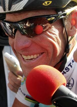 Lance Armstrong (USA Astana) im Interview Radsport Herren Tour de France 2009, Straßenradsport, Straße, Rad Einzelbild 14. Etappe: Colmar - Besancon