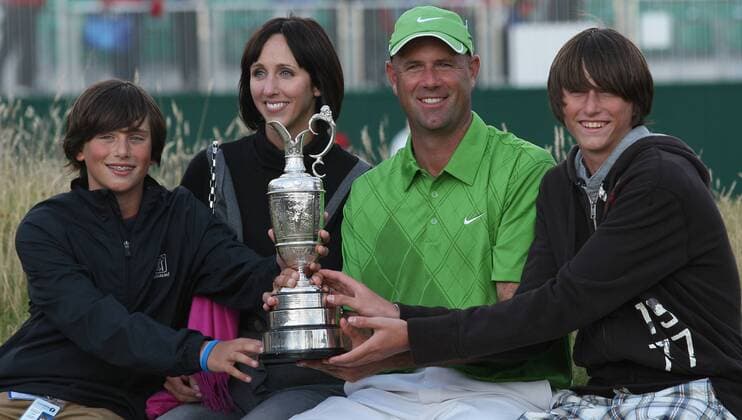 Stewart Cink (USA) neben seiner Frau Lisa und seinen Kindern nach dem Sieg der British Open 2009 -  (LON2009071920) Golf Herren The British Open Championship 2009, PGA European Tour Gruppe Turnberry, Ayrshire Freude,