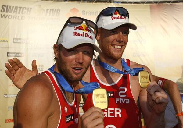 Julius Brink (li.) und Jonas Reckermann (beide Deutschland) gewinnen den Grand Slam 2009 in Moskau -  Beachvolleyball Herren Swatch FIVB World Tour 2009, Beach, Finale, Grand Slam Gruppe Moskau Freude,