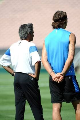 Zlatan Ibrahimovic (re.) und Trainer Jose Mourinho (beide Inter Mailand) -  Fußball Herren Serie A 2009 2010, 1. Liga, Trainingslager, Training, FC Internazionale Mailand Gruppe o0 Italien Pasadena