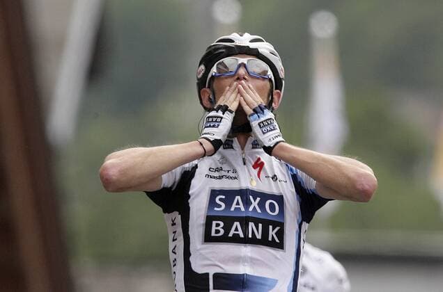 Fränk Schleck (Luxemburg Saxo Bank) gewinnt die 17. Etappe der Tour de France 2009 Radsport Herren Tour de France 2009, Straßenradsport, Straße, Rad Einzelbild 17. Etappe: Bourg Saint Maurice - Le Grand Bornand Begeisterung, Freude,