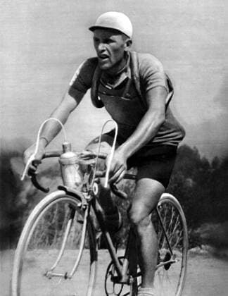 Romain Maes (Belgien) -  Radsport Herren Tour de France 1935, Straßenradsport, Straße, Rad, Repro, Geschichte, Historie, Radsportgeschichte Einzelbild Paris