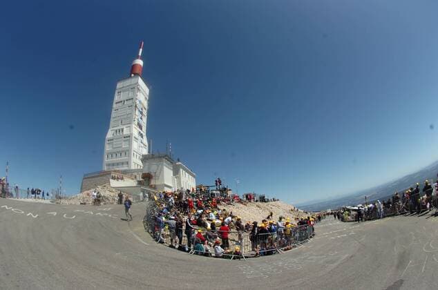 Le Mont Ventoux - Etappenziel der 20. Etappe der Tour de France 2009 -  Radsport Herren Tour de France 2009, Straßenradsport, Straße, Rad Totale 20. Etappe: Montelimar - Mont Ventoux