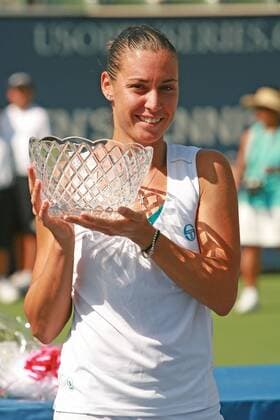 Los Angeles - FLAVIA PENNETTA (ITA) in the finals of the LA Women s Tennis Championships WTA tournament ZUMAn24 o0 Jubel, Freude, Objekte, Pokal, Trophäe, Siegerehrung