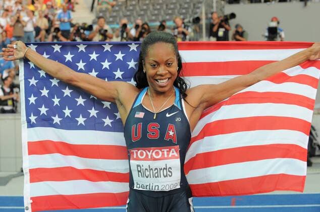 Sanya Richards (USA) ist Weltmeisterin 2009 über die 400 Meter Leichtathletik WM Damen WM 2009, Nationaltrikot, 400m Einzelbild Berlin Begeisterung, Freude,