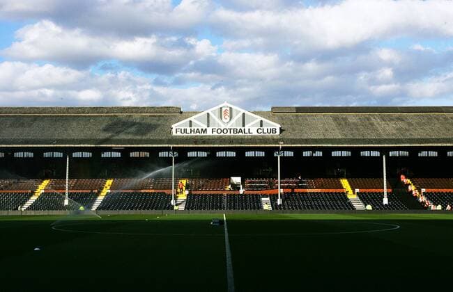 Craven Cottage Heimspielstätte von FC Fulham EDITORIAL USE ONLY. No use with unauthorised audio, video, data, fixture lists, club league logos or live services. Online in-match use limited to 120 images, no video emulation. No use in betting, games or single club league player publications.