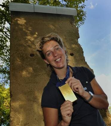 Steffi Nerius (Deutschland) - Speerwurf Weltmeisterin Leichtathletik Damen WM 2009, Diskuswurf, Fotoshooting, Einzelbild Berlin
