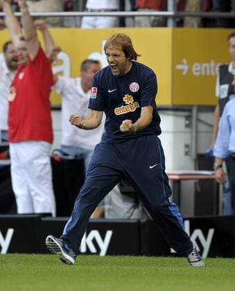 Trainer Thomas Tuchel (Mainz) - Jubel Fußball 1. BL Herren Saison 2009 2010, FSV Mainz 05 Einzelbild Mainz Freude, Begeisterung,
