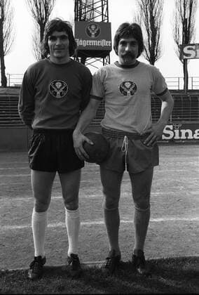 Torwart Bernd Franke (li.) und Bernd Gersdorff (beide Braunschweig) Fußball 1. BL Herren Saison 1973 1974, Eintracht Braunschweig, Shooting Gruppe Braunschweig
