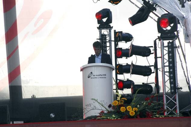 Pedro Delgado (Spanien) anlässlich der Präsentation der Vuelta a Espana 2009 in Assen -  Radsport Herren Vuelta a Espana 2009, Spanienrundfahrt, Straßenradsport, Straße, Rad Totale Assen