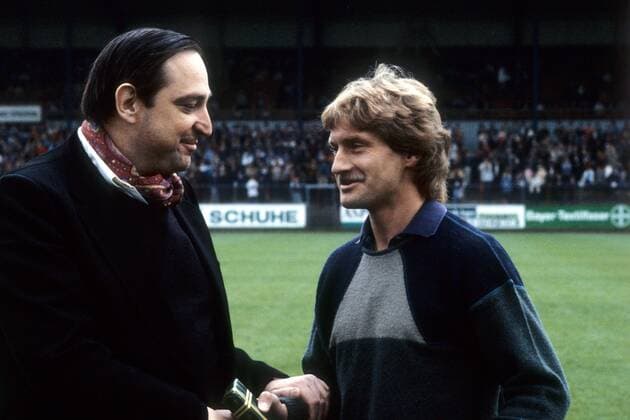 Vorsitzender Jürgen Schwericke (li.) und Dieter Herzog (beide Leverkusen) Fußball 1. BL Herren Saison 1981 1982, SV Bayer 04 Leverkusen Gruppe Aufnahmedatum geschätzt Leverkusen