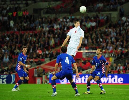 Steven Gerrard (England, o.) EDITORIAL USE ONLY. No use with unauthorised audio, video, data, fixture lists, club league logos or live services. Online in-match use limited to 120 images, no video emulation. No use in betting, games or single club league player publications. o0 England - Kroatien