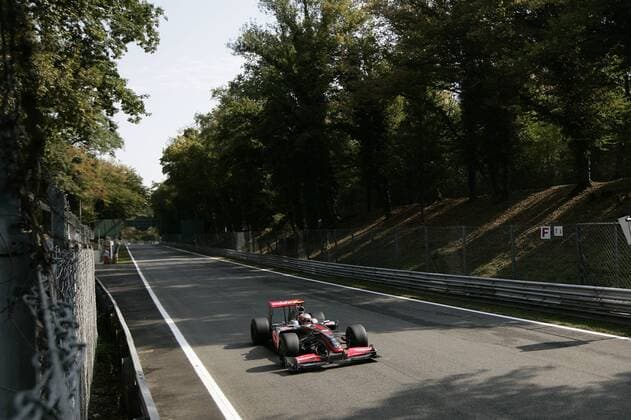 Heikki Kovalainen (Finnland McLaren Mercedes) in seinem Boliden o0 Mc Laren