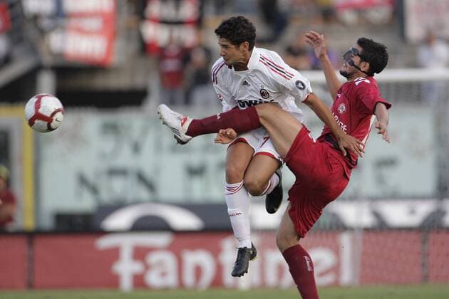 Livorno 12 09 2009 - Serie A AC Livorno (red) - AC Milan Alexandre Pato (L) - Leonardo Miglionico 