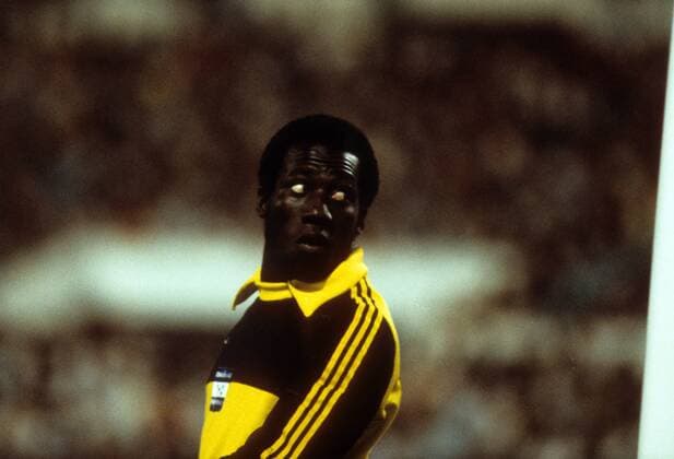 Torwart Julio Cesar Arzu (Honduras) Fußball WM Herren WM 1982, Länderspiel, Nationalteam, Nationaltrikot Einzelbild Saragossa