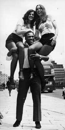 Smokin Joe Frazier (USA) -  - ZUMAk09 o0 Aufnahmedatum geschätzt o0 Herren Boxen o0 kurios privat