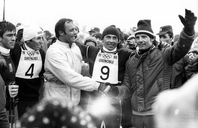 Grenoble - (From L-R) MATT HUBER, TONY SAILER, KARL SCHRANZ (all AUT) and the gold medal winner JEAN CLAUDE KILLY (FRA)  - ZUMAk09 o0 OS Winter Olympische Winterspiele Olympia o0 Herren Ski Alpin Alpiner Skisport