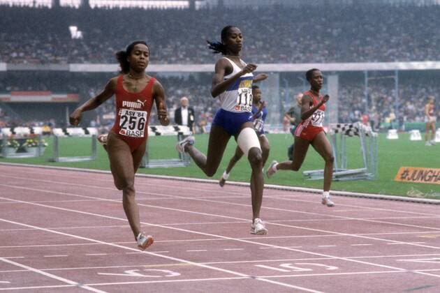 Evelyn Ashford (USA, li.) und Grace Jackson (Jamaika) Leichtathletik Damen Leichtathletik 1984, 200m Gruppe Köln