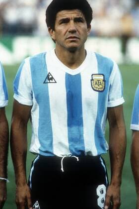 Luis Galvan (Argentinien) - Nationalhymne Fußball WM Herren WM 1982, Länderspiel, Nationalteam, Nationaltrikot Porträt Alicante