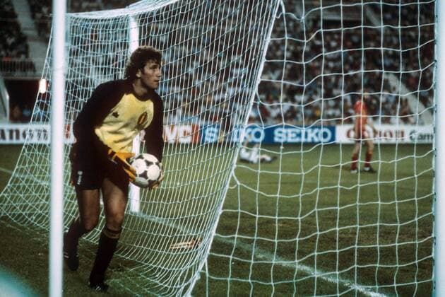 Torwart Jean Marie Pfaff (Belgien) Fußball WM Herren WM 1982, Länderspiel, Nationalteam, Nationaltrikot Einzelbild Elche