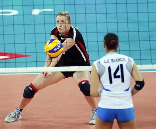 ITALY v GERMANY - HEIKE BEIER (GER, li.)  BOR_20090925_1582.jpg