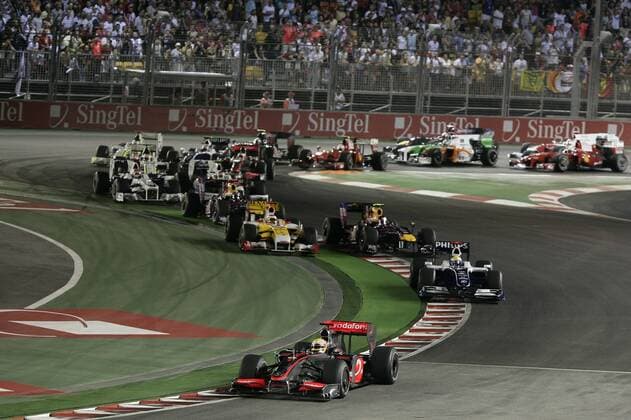 Lewis Hamilton (GBR, McLaren Mercedes) ist vorn, xHOCHxZWEIx xMichaelxKunkelxTotale o0 Mc Laren